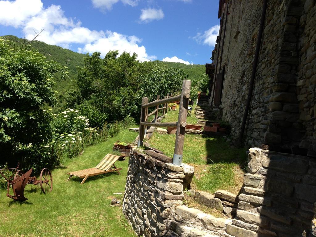 Agriturismo Biologico Castello Della Pieve Mercatello sul Metauro Exterior photo